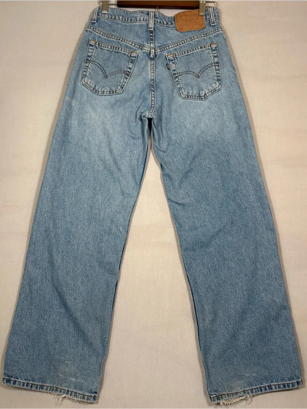 Vintage 90s Levi’s 565 Wide Leg Light Wash Jeans 30x29